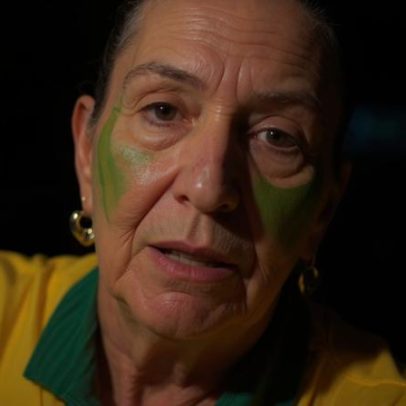 Margareth Serrão reage a críticas online por erro ortográfico com 'celeção'