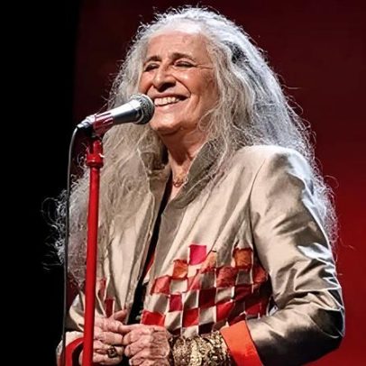 Djavan, Zeca e Montenegro celebram 80 anos de Maria Bethânia