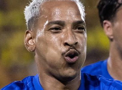 Lavieri propõe Matheus Pereira caso Wesley seja cortado
