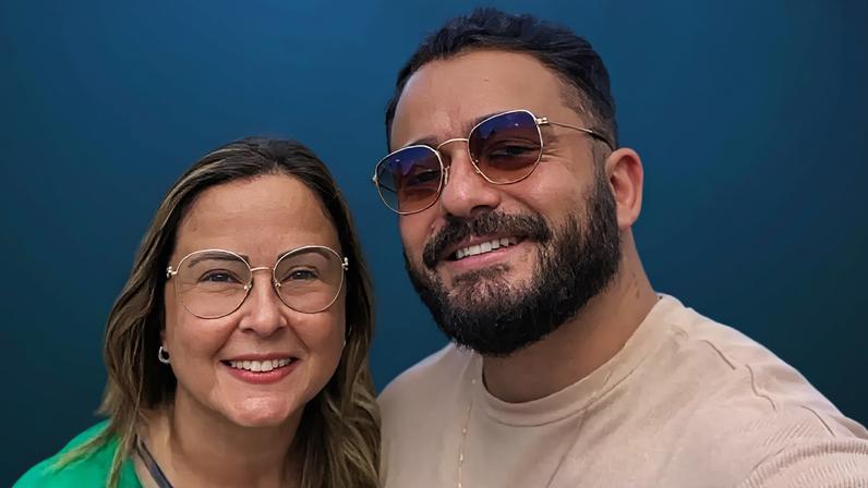 Soraya ao lado do filho Matteos, que confessou ter a matado durante uma discussão