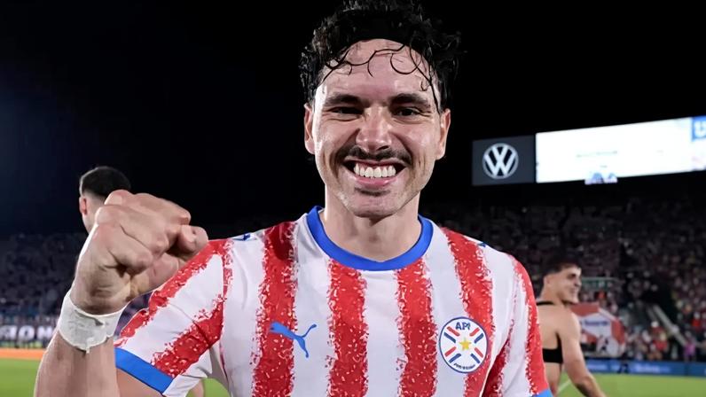 O atleta brasileiro Mauricio Prado joga pelo Palmeiras e, nesta Copa, defende a seleção do Paraguai