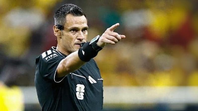 Maurizio Mariani, da Itália, será o árbitro de Brasil x Japão