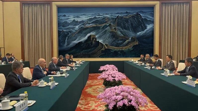Mauro Vieira reúne-se com autoridades chinesas em Pequim
