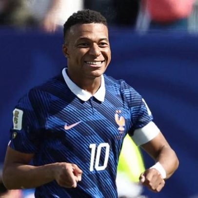 Mbappé chega ao jogo contra o Iraque com fome de gol e mira Messi na Copa