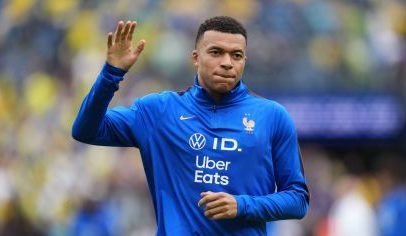 Mbappé classifica debate Messi x CR7 como coisa de quem não joga futebol