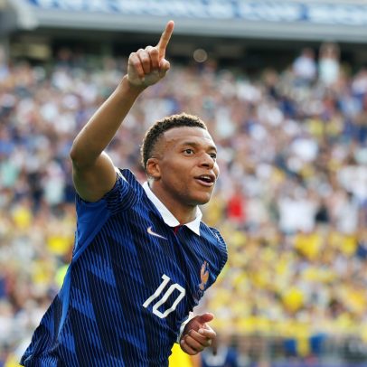 Mbappé supera Ronaldo e Leônidas como maior goleador em mata-matas de Copa