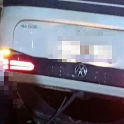 Médico é preso após atropelar motociclista e capotar veículo em Goiânia