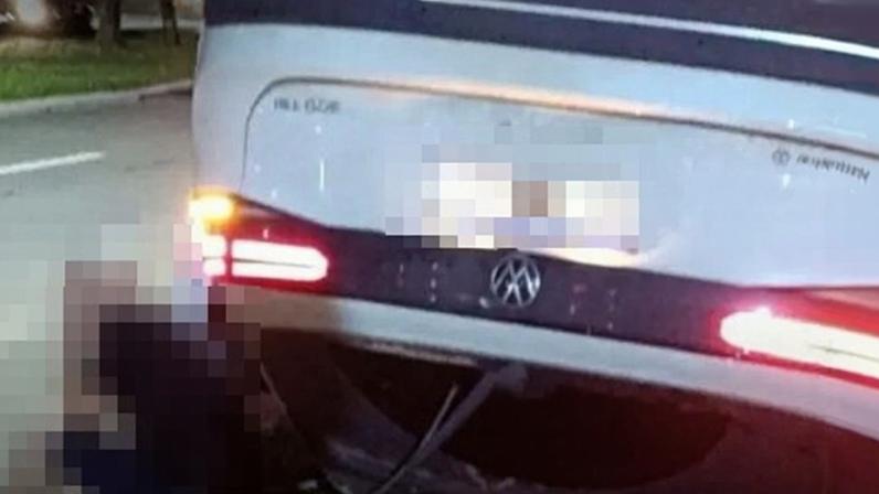 Médico é preso após atropelar motociclista e capotar carro em Goiânia