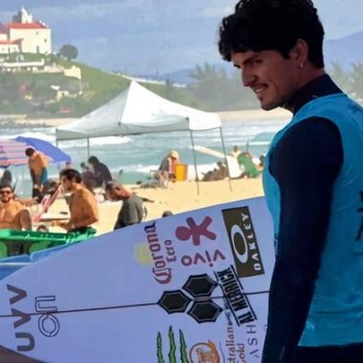 Medina volta a ter marca no bico da prancha em etapa da WSL
