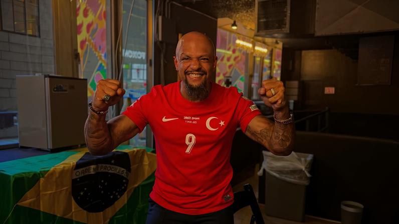 Felipe Melo declara apoio à Turquia na Copa — Foto: Redes sociais