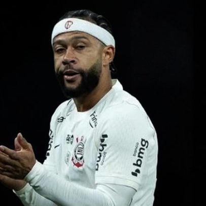 Corinthians faz proposta de renovação a Memphis e aguarda resposta