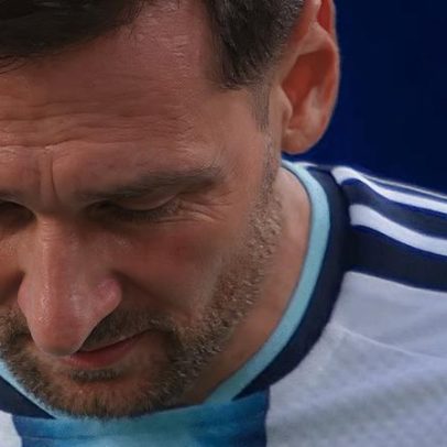 Messi explica choro após seu primeiro gol pela Argentina, dias difíceis