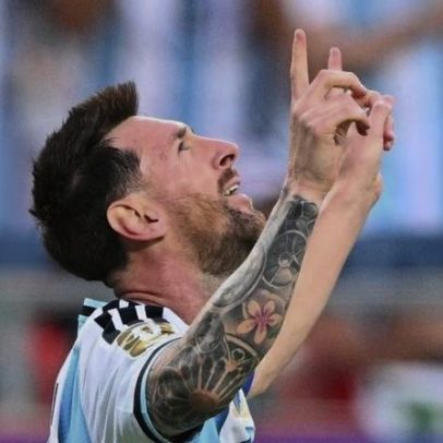Argentina assusta rivais em gala de Messi