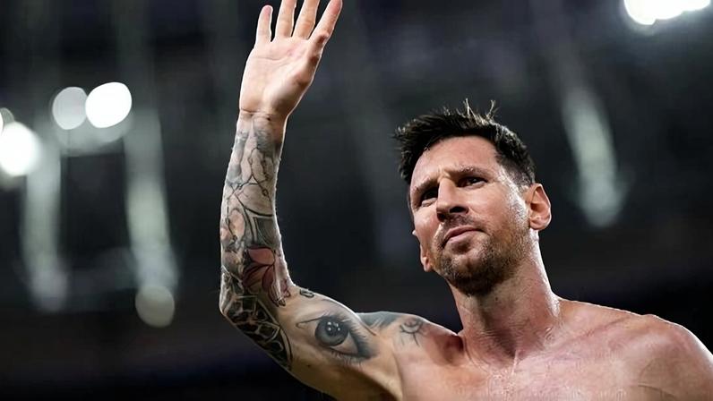 Lionel Messi com a camisa da Argentina