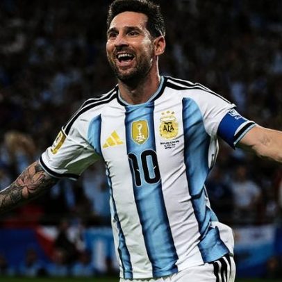 Messi lidera vitória da Argentina sobre Argélia em noite de recordes da camisa 10