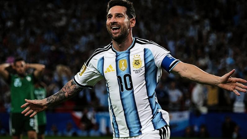 Messi destrói Argélia, e Argentina vence em noite de recorde para camisa 10