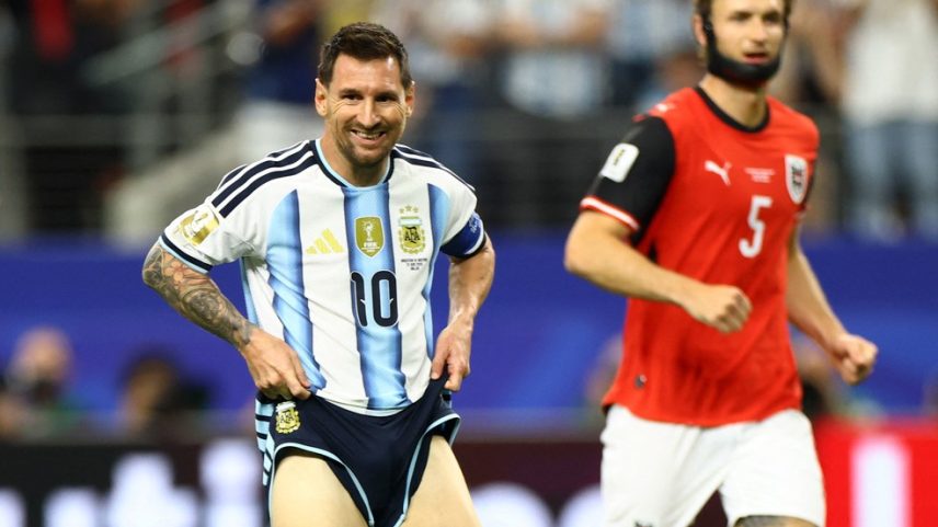 Messi perde pênalti para Argentina — Foto: Reuters