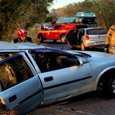 Colisão entre carros em MG mata homem e deixa cinco feridos na MGC-135