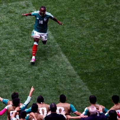 México enfrenta Coreia do Sul buscando liderança do grupo A