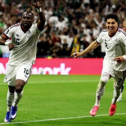 México vence a Tchéquia e permanece com 100% de aproveitamento na Copa do Mundo
