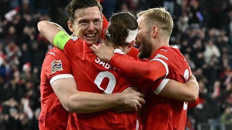 Michael Gregoritsch comemora gol marcado pela Áustria contra a Noruega na Liga das Nações