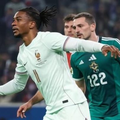 Olise faz hat-trick e França vence Irlanda do Norte