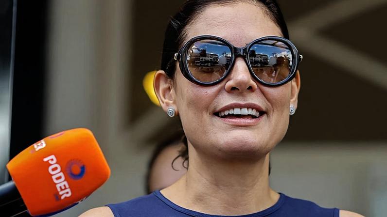Na imagem, Michelle Bolsonaro, ex-primeira-dama