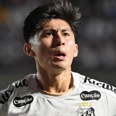Miguelito renova contrato com o Santos após meses de negociação