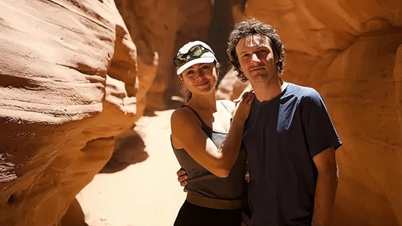 Mika Abdalla e Jake Short estiveram em um relacionamento por cinco anos