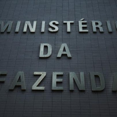 Pautas-bomba elevam custo anual do Congresso a R$111 bi, diz Fazenda