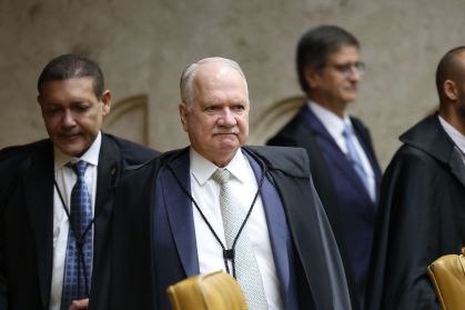 Ministro Edson Fachin. durante sessão plenária do STF