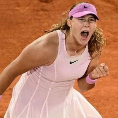 Andreeva vence invicta no saibro e vai à final de Roland Garros