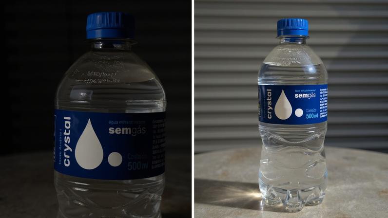 Garrafa de água da marca Crystal — Foto: Suelen Bastos/g1
