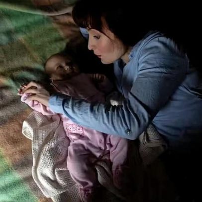 Bebês acordam à noite com frequência, diz pediatra espanhol