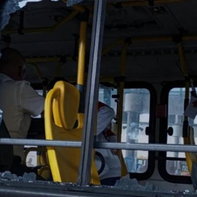 Motorista fica ferido após ataque a ônibus envolvendo torcida do Vitória