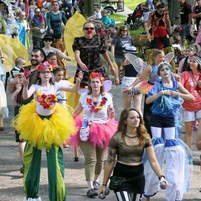 Ataque a tiros em festival nos EUA deixa várias vítimas, diz polícia