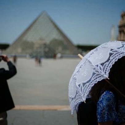 Europa registra segunda onda de calor; mais de 40 mortes por afogamento