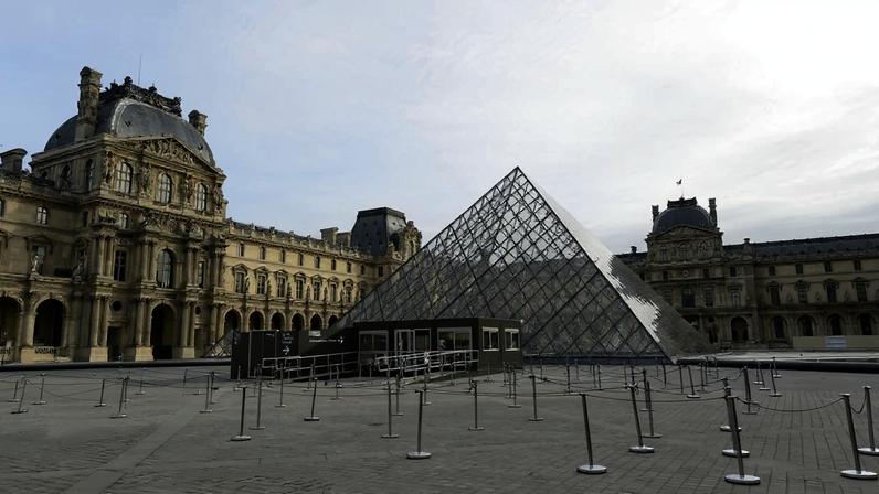 O roubo de várias joias da Coroa em outubro evidenciou as falhas de segurança no museu do Louvre