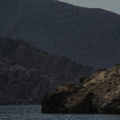Oito economistas avaliam efeitos da paz no Oriente sobre petróleo e mercados