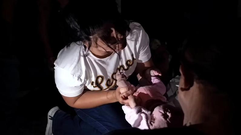 O parto foi atendido por uma médica voluntária no local