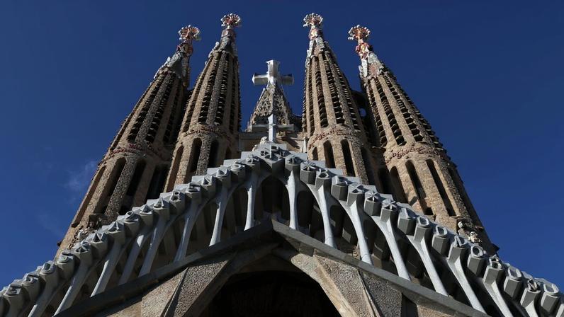 Igreja Sagrada Família é símbolo de Barcelona e um dos monumentos mais famosos da Europa