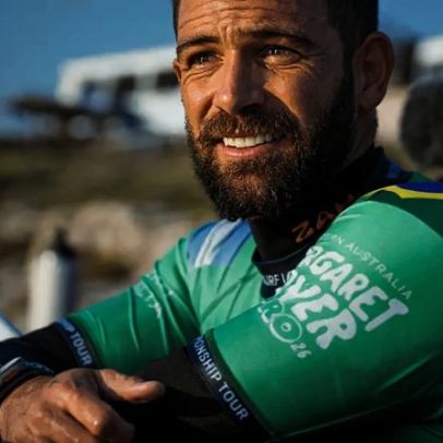 Alejo Muniz encerra carreira na elite do surfe, em paz com sua história