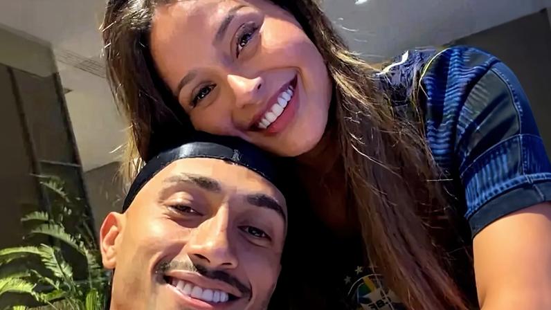 Raphinha com a mulher, Natalia Belloli (Instagram/Reprodução)