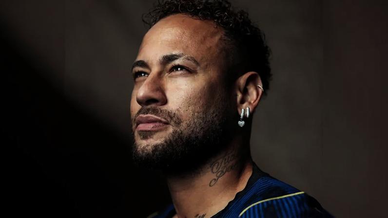Neymar posta foto na véspera da estreia do Brasil: ‘Prontos para os desafios’