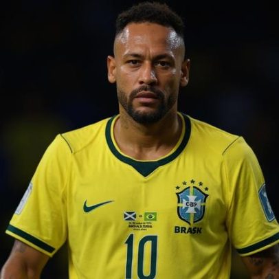 Neymar estreia na Copa sob frisson da torcida, ainda fora de ritmo