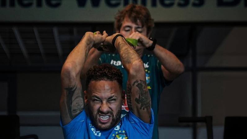 Foto colorida de Neymar - Metrópoles