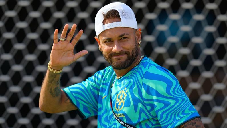 Foto colorida de Neymar - Metrópoles