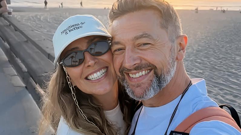 Lucas Lima posou para fotos românticas com Nina Forlin