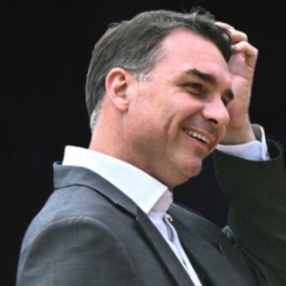 Flávio se oferece para apagar incêndio que teria estimulado
