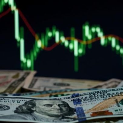 Dólar cai levemente encerra a semana a R$ 5,16